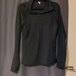 Under Armor quarter zip pullover